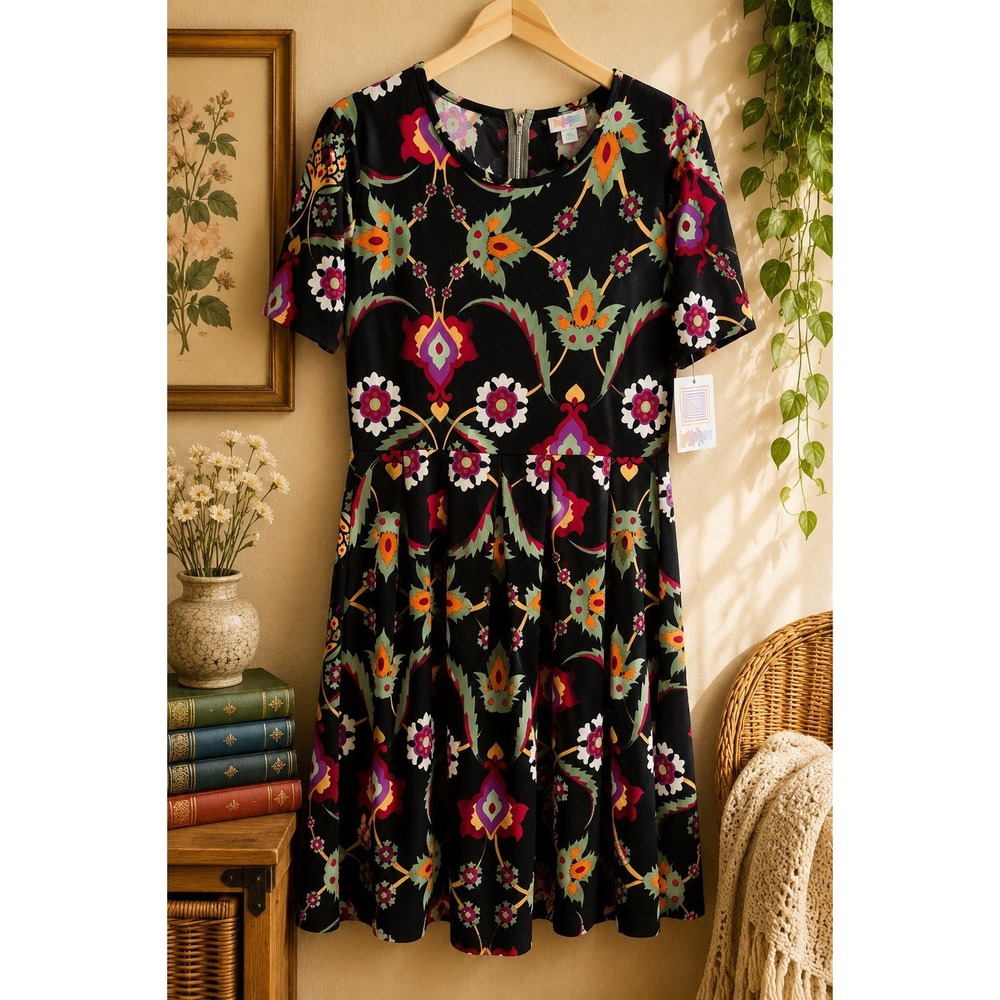 LuLaRoe Amelia Dress 2XL NWT Black Floral Folk Art Pleated Fit Flare Zip
